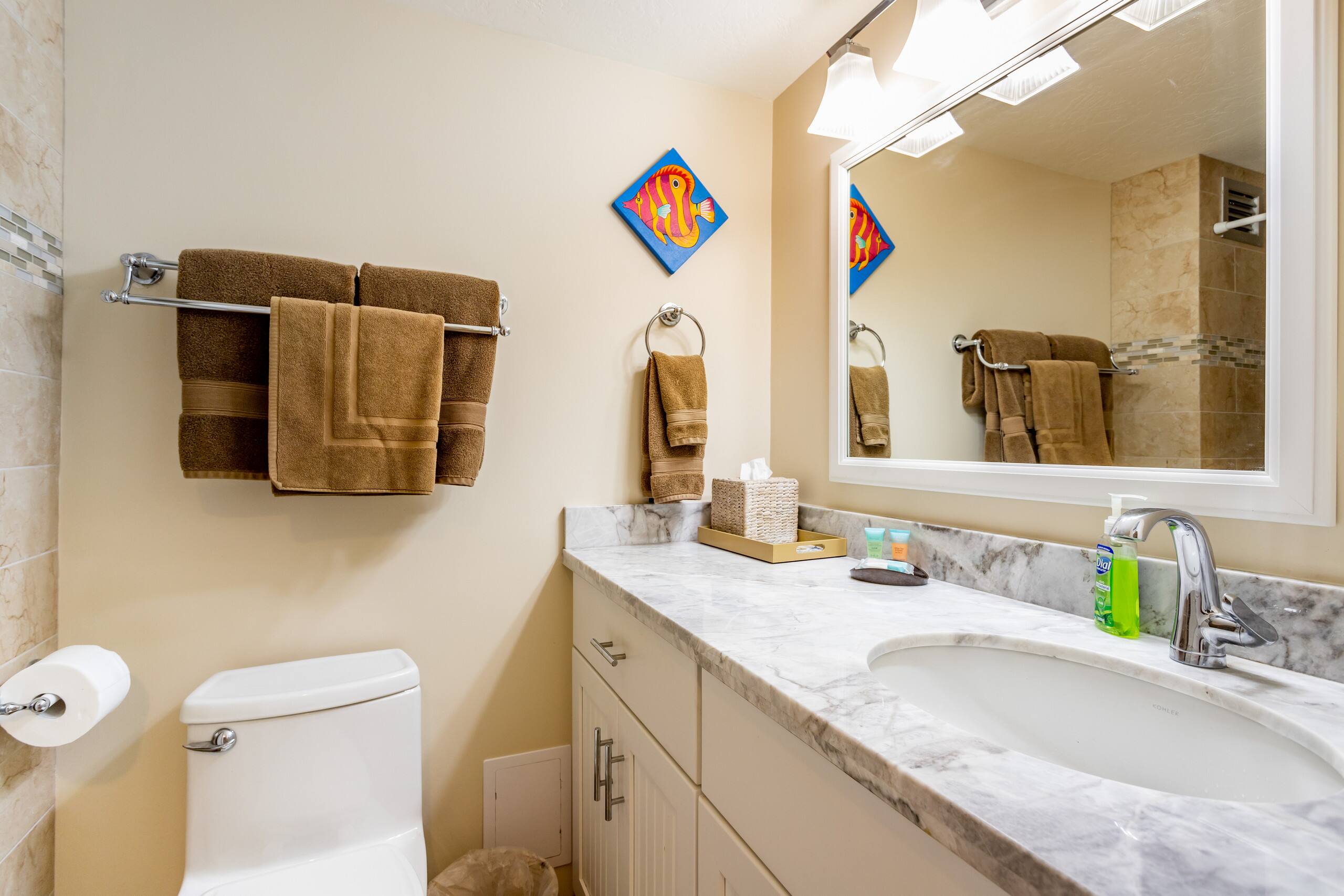 Condo in Lahaina · ★4.76 · 1 bedroom · 1 bed · 1 bath - Image 15