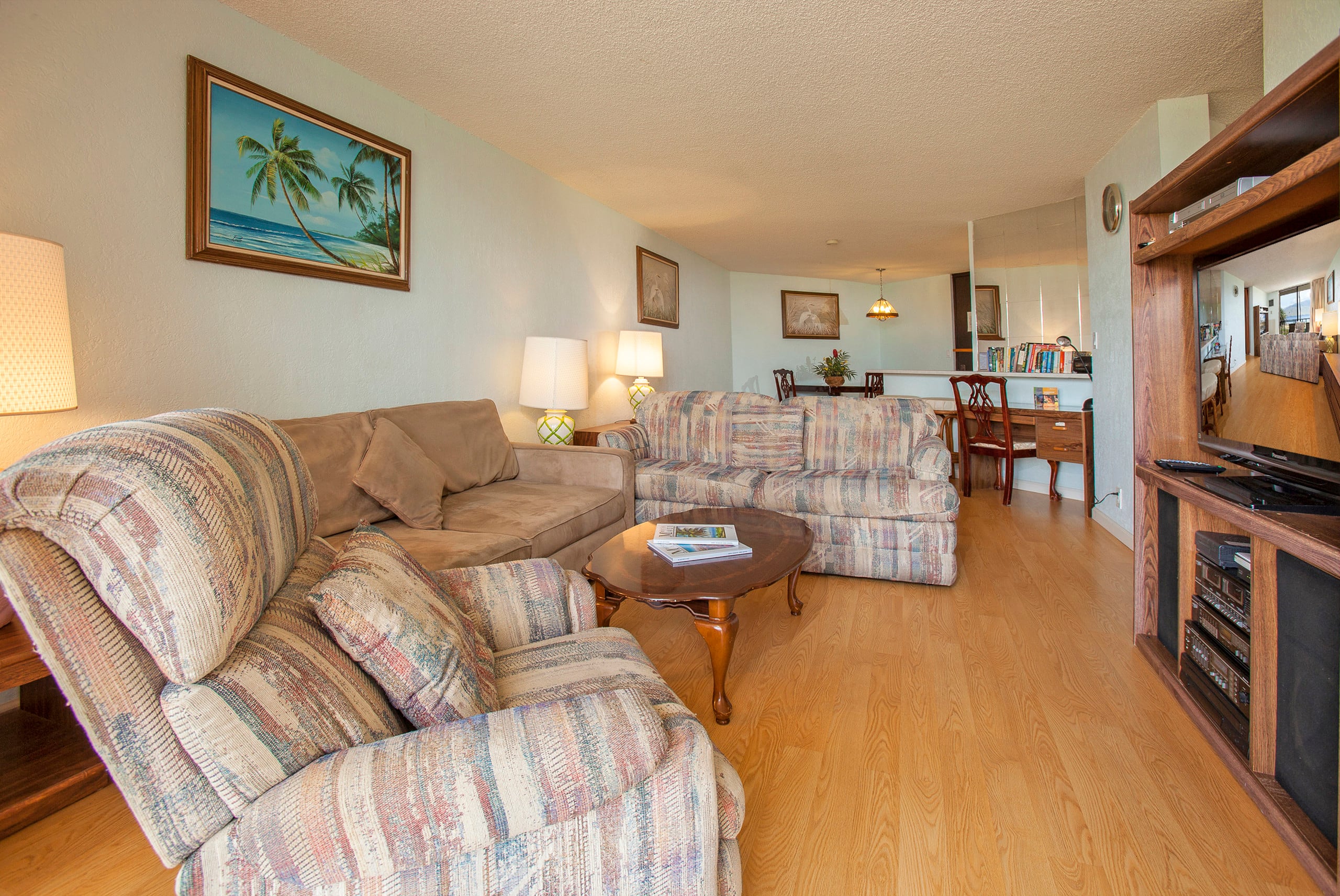 Condo in Kihei · ★4.25 · 1 bedroom · 2 beds · 1 bath - Image 4