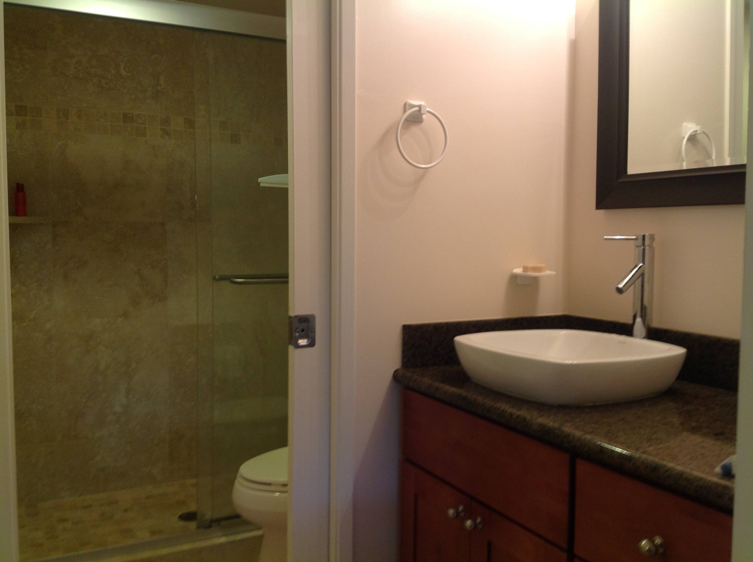 Condo in Kihei · ★4.6 · 2 bedrooms · 4 beds · 2 shared baths - Image 13