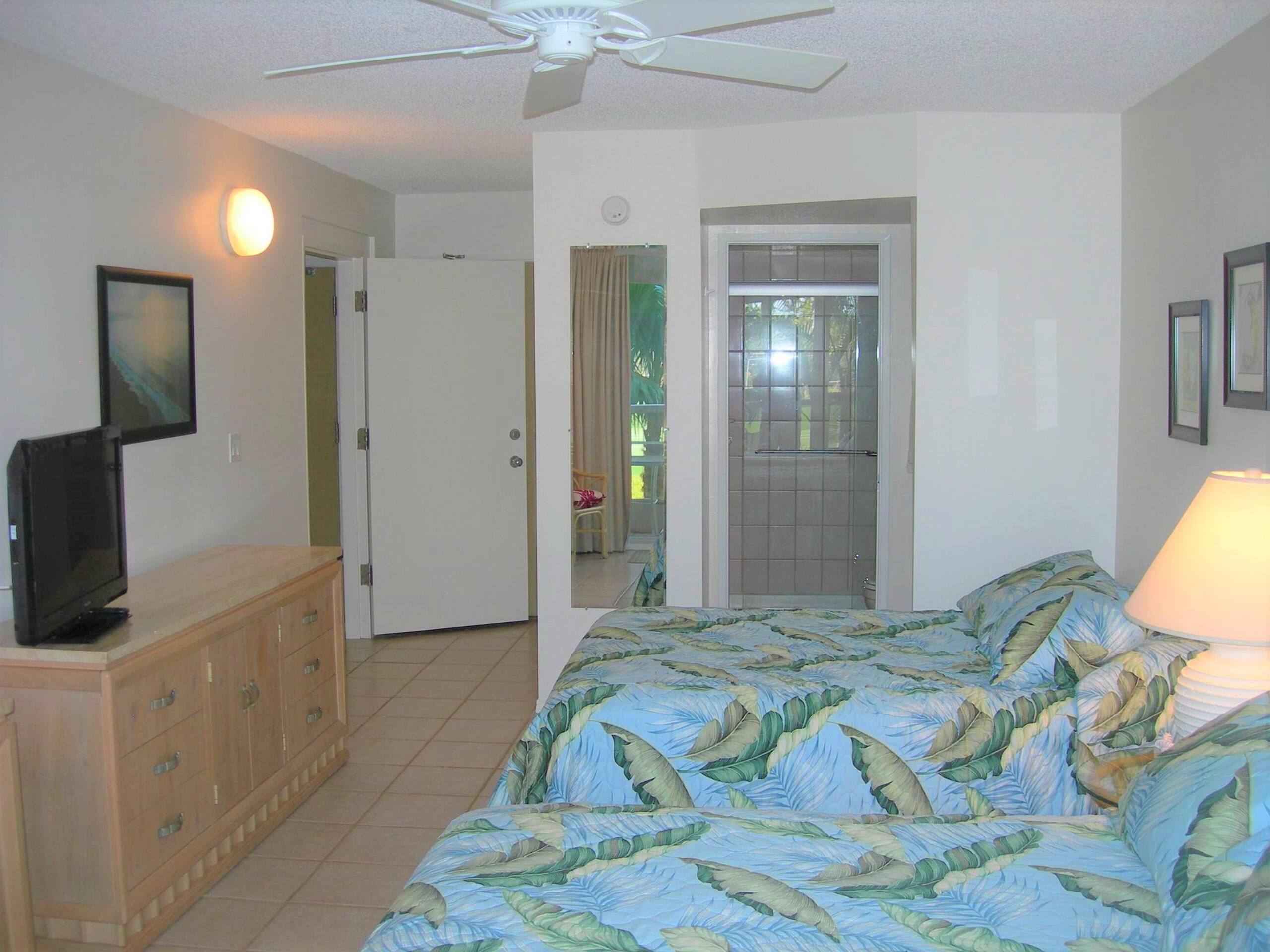 Condo in Kihei · ★4.6 · 2 bedrooms · 4 beds · 2 shared baths - Image 12