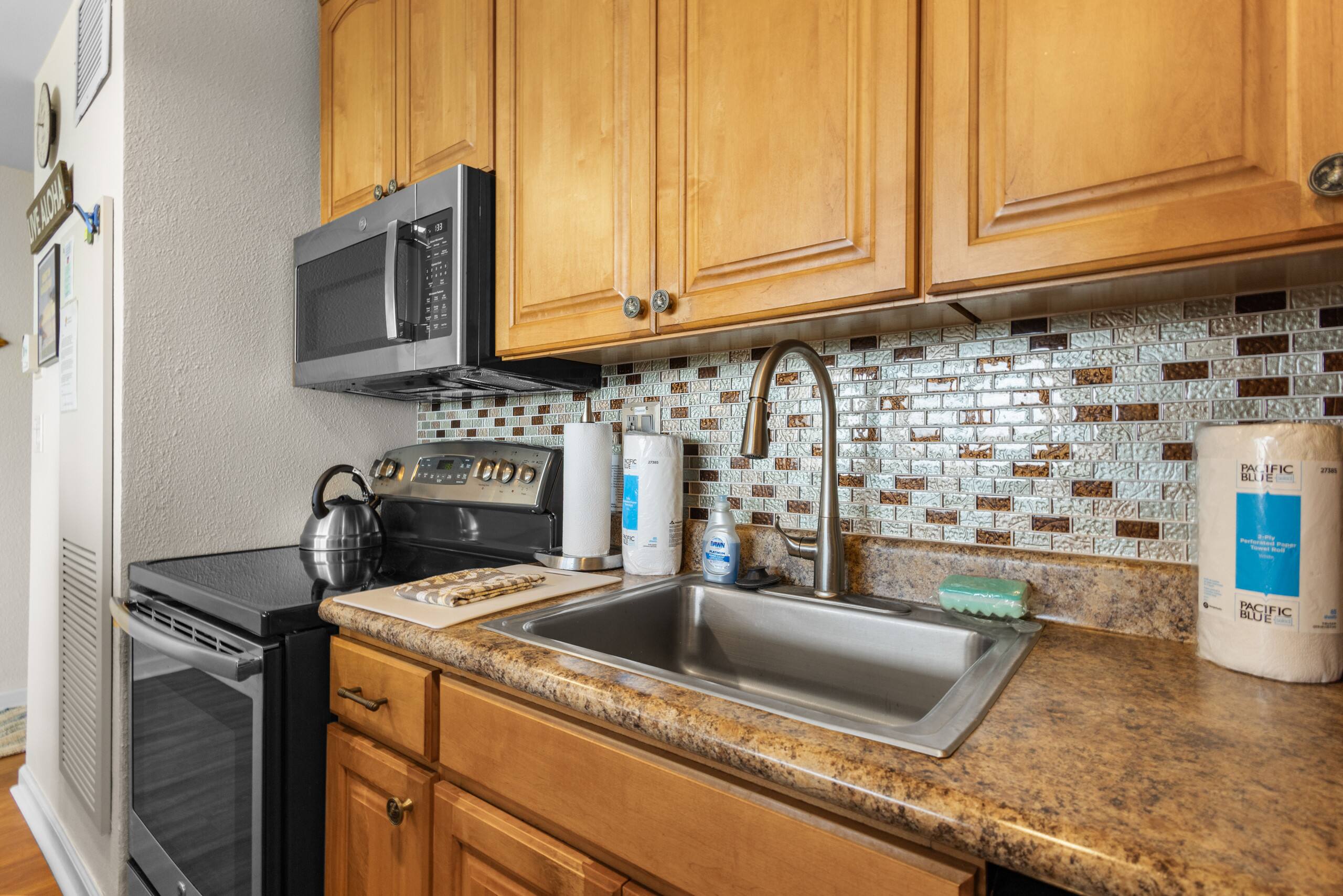 Condo in Kihei · ★5.0 · 1 bedroom · 2 beds · 1 bath - Image 13