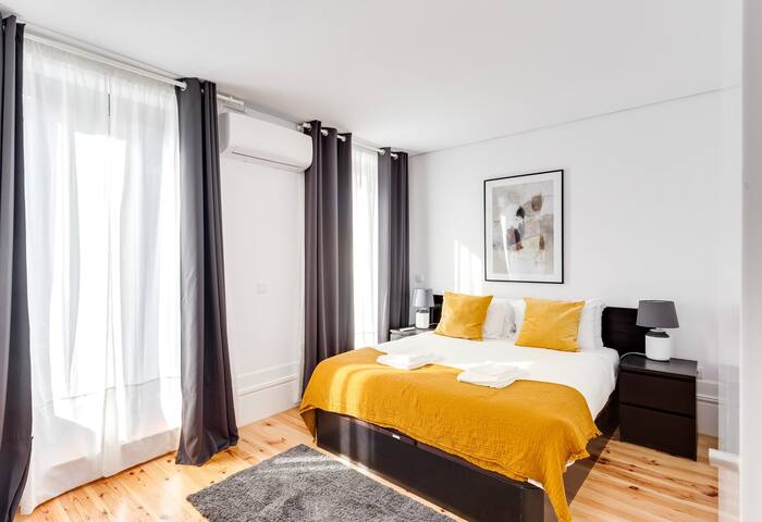 Almada Luxurious Duplex by DA’HOME gallery image 4