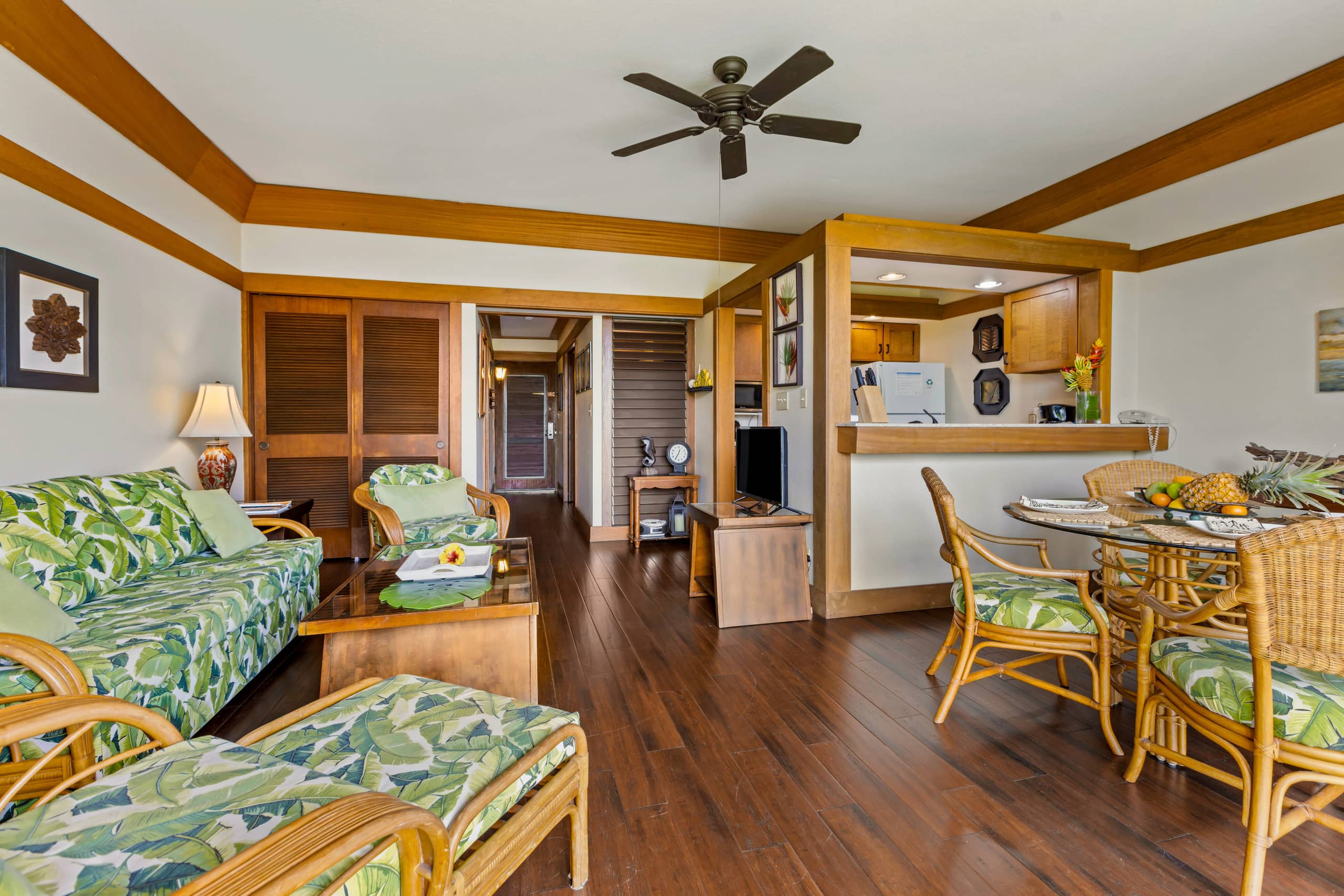 Condo in Koloa · ★4.56 · 1 bedroom · 2 beds · 1 shared bath - Image 4