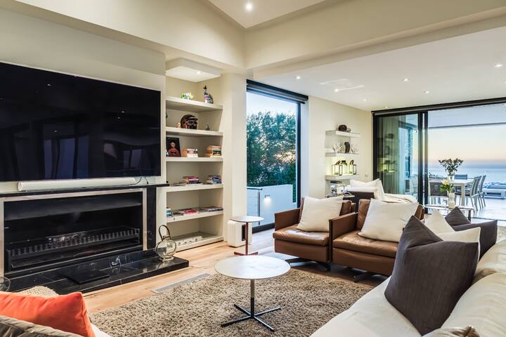 Spectacular Holiday Villa w Private Pool and Gym P gallery image 5