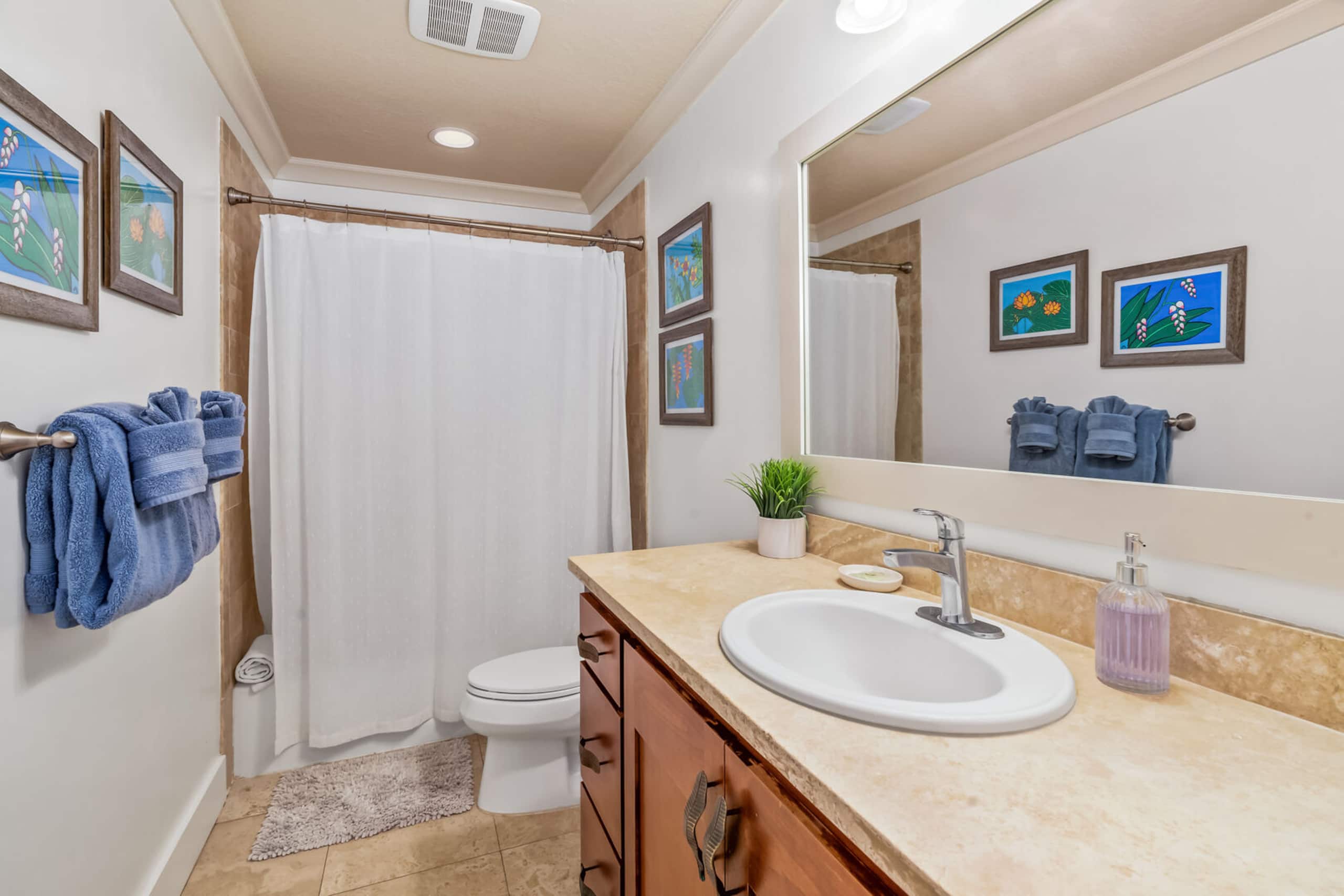 Townhouse in Koloa · ★4.86 · 4 bedrooms · 6 beds · 3 private baths - Image 16