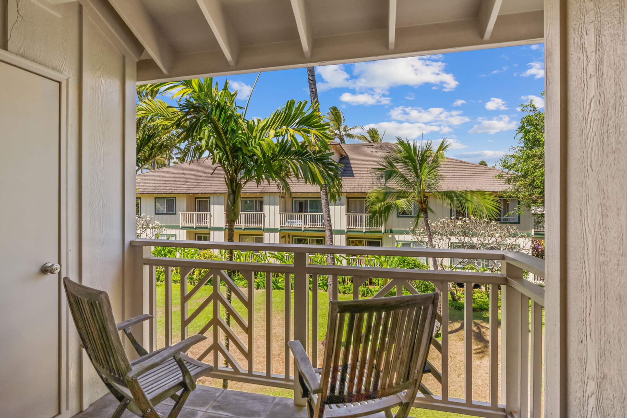 Townhouse in Koloa · ★4.86 · 4 bedrooms · 6 beds · 3 private baths - Image 5