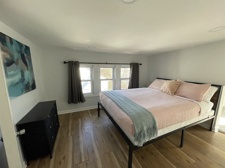 Ზედა სართული, ორადგილიანი საწოლი