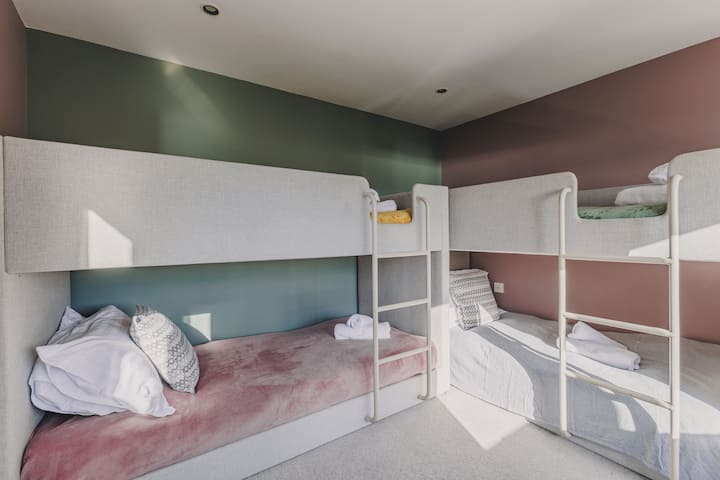 Свежи бегство - The Curlews - хидромасажна када - поглед - Teignmouth 