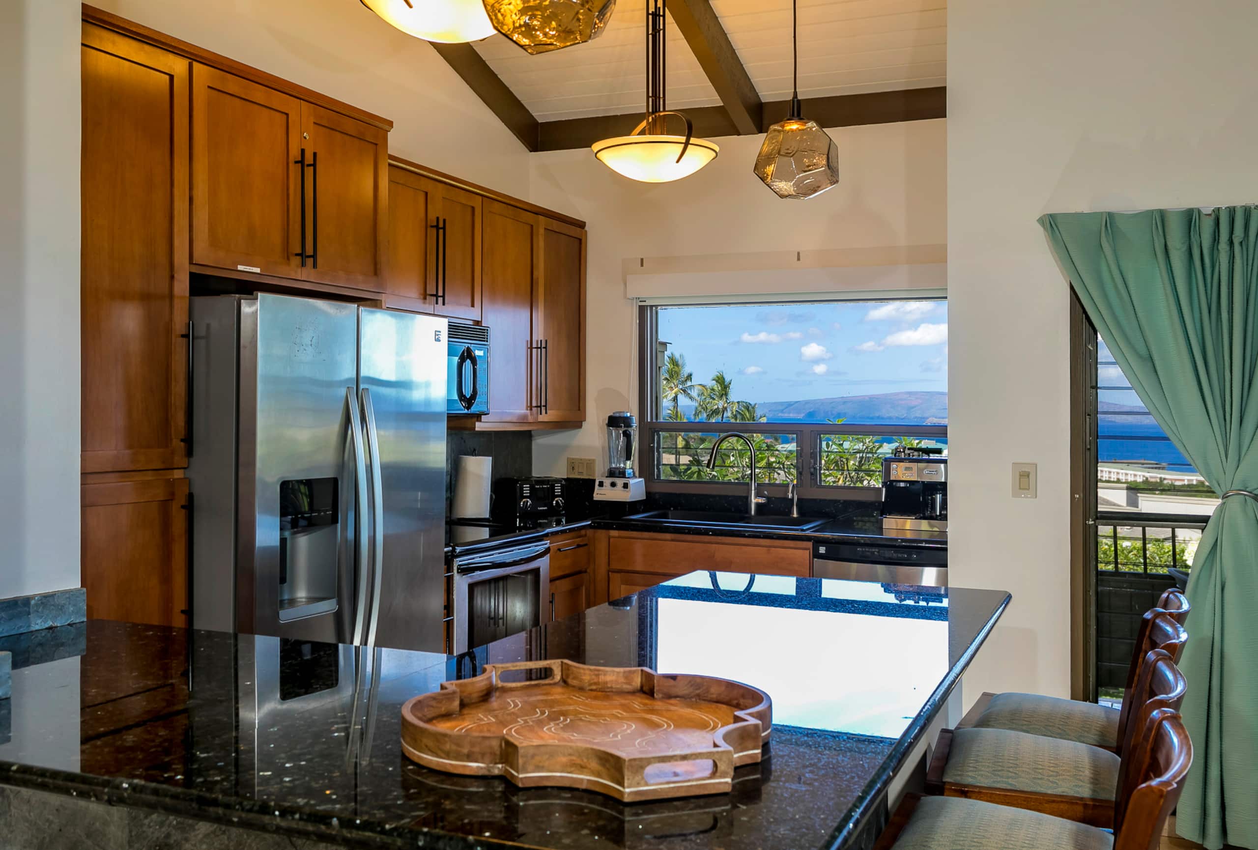 Condo in Kihei · ★4.8 · 2 bedrooms · 4 beds · 2 shared baths - Image 23