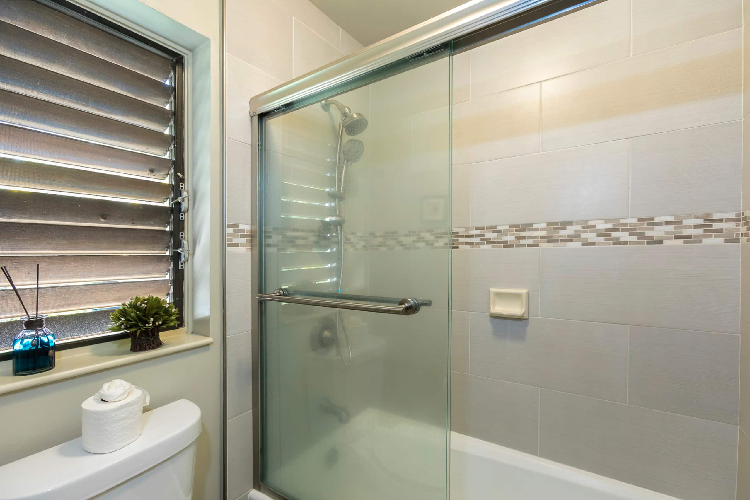 Condo in Kihei · ★4.8 · 2 bedrooms · 4 beds · 2 shared baths - Image 30