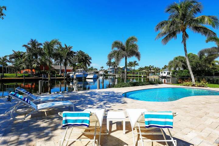 Modern Waterfront Home w/Heated Pool, Avocado Tree gallery image 2