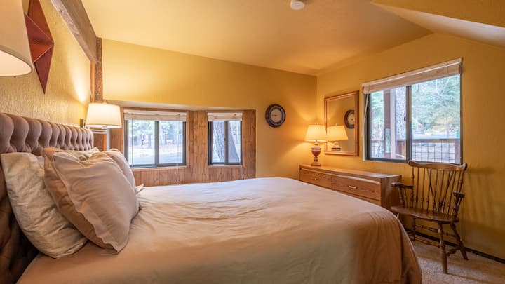 غرفة نوم 2، 1 ملكة، تتسع لنوم شخصين