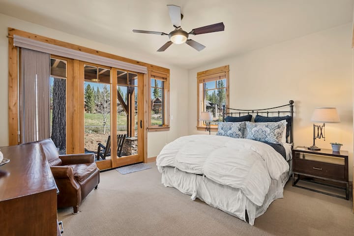 חדר שינה 2, 1 קווין, 2 מיטות