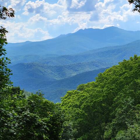 Treehaven - Magical Mountain Retreat, Views, Upsca