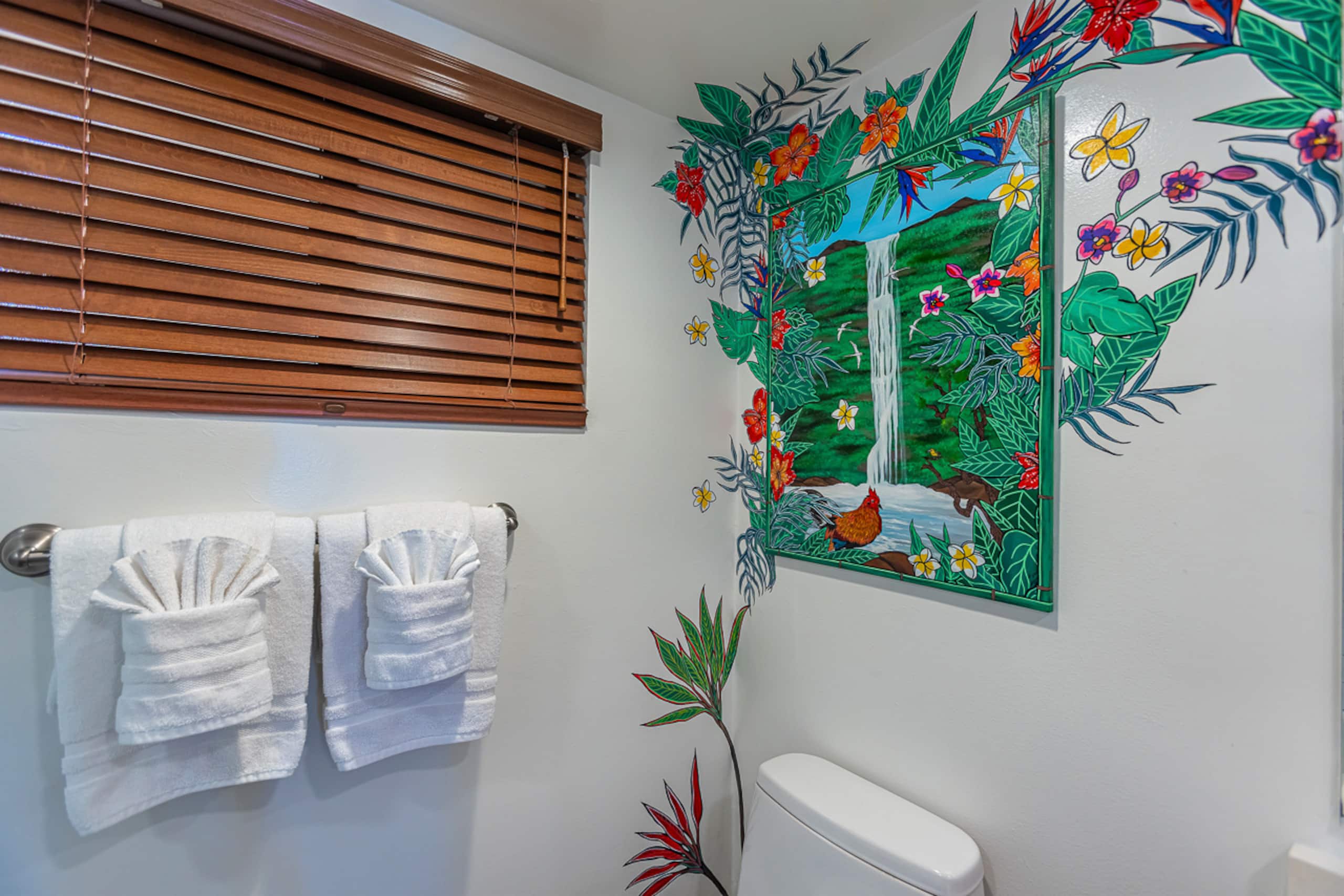 Condo in Kihei · ★4.95 · 2 bedrooms · 4 beds · 2 baths - Image 32