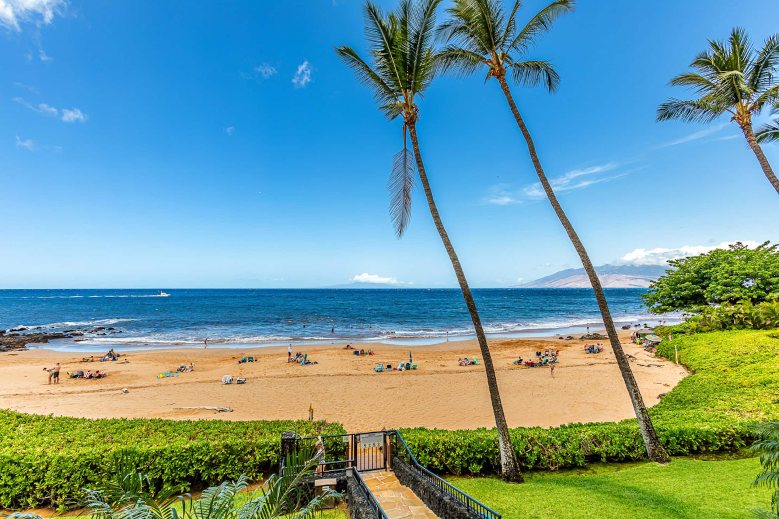 Condo in Kihei · ★4.95 · 2 bedrooms · 4 beds · 2 baths - Image 50