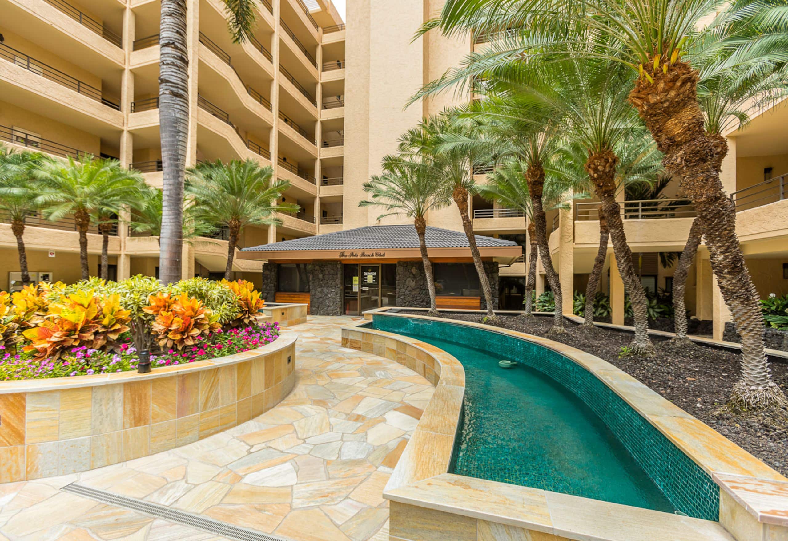 Condo in Kihei · ★4.95 · 2 bedrooms · 4 beds · 2 baths - Image 48