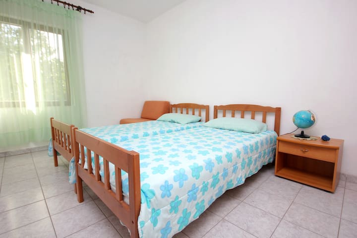 Dormitorio 2, Superficie: 12 m²