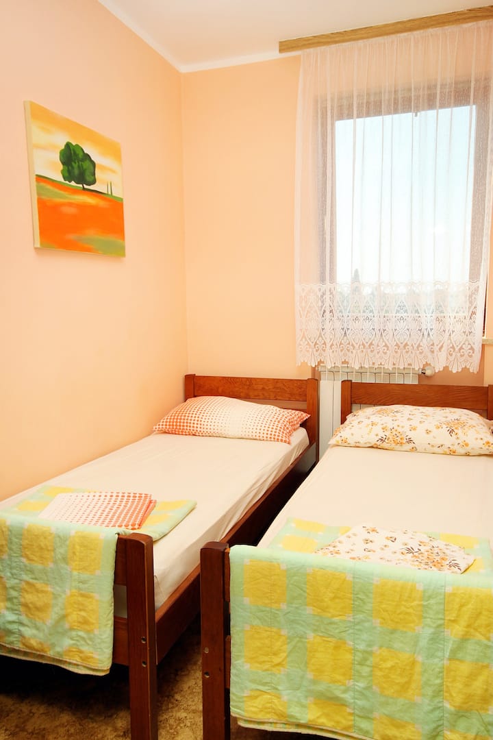Dormitorio 2, Superficie: 5 m²