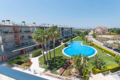 Poema - Apartment In Urbanización Platja D 'Olive
