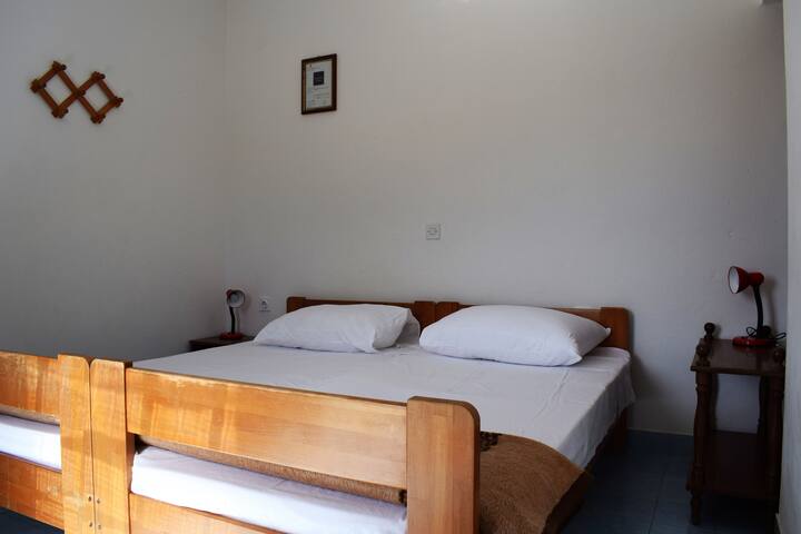 Спалня 2, Повърхност: 10 м²