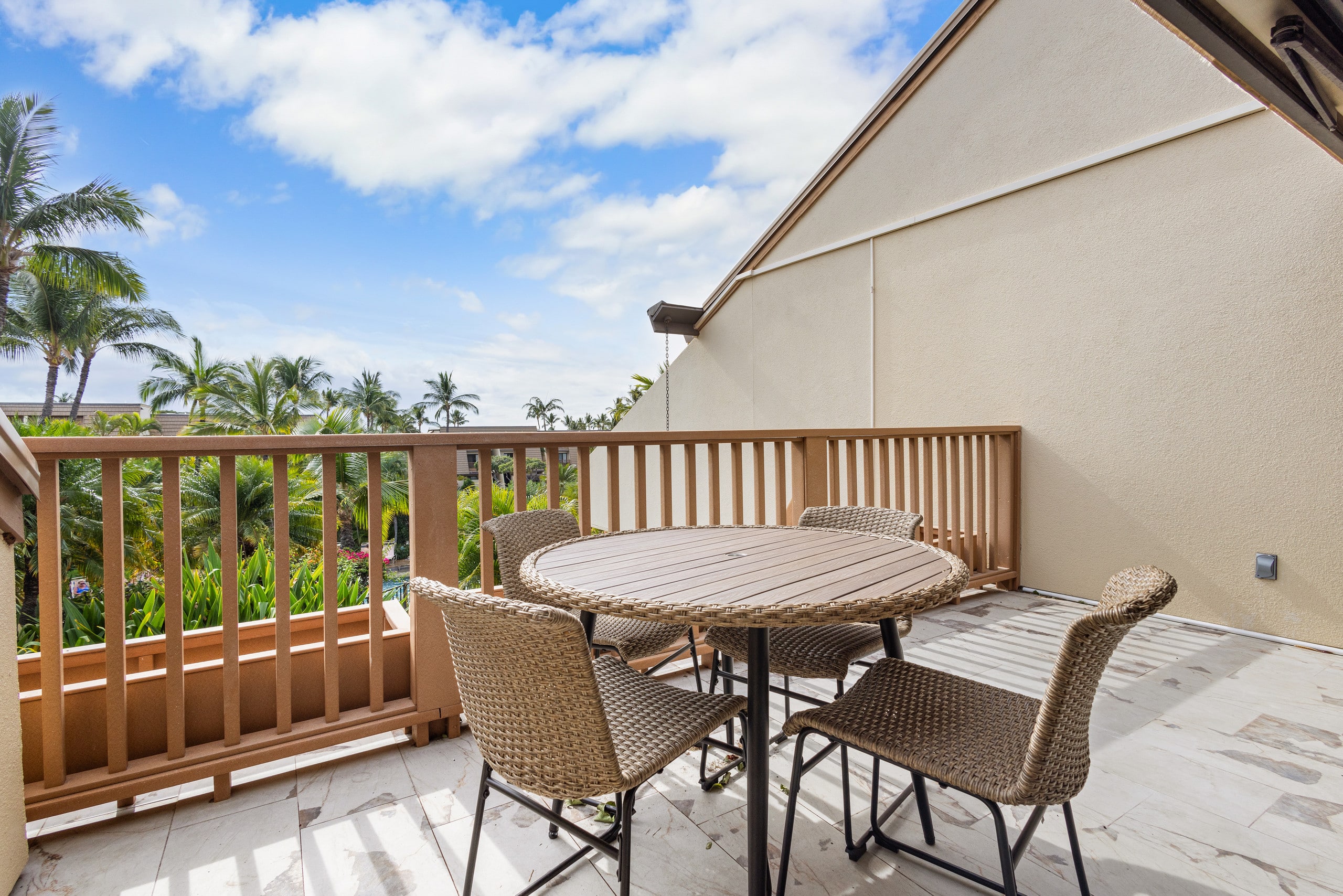 Condo in Kihei · ★5.0 · 2 bedrooms · 2 beds · 2 baths - Image 5