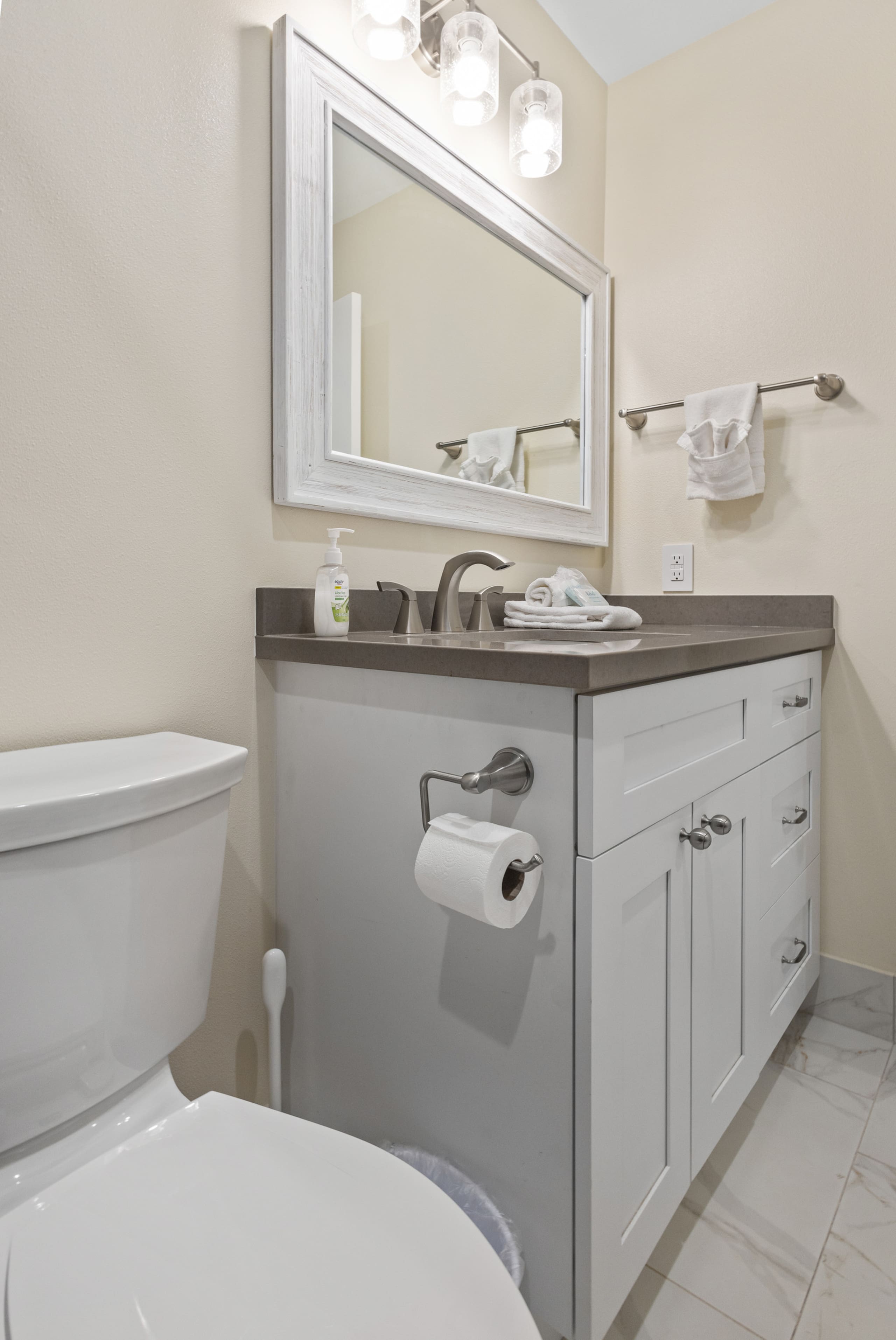 Condo in Kihei · ★5.0 · 2 bedrooms · 2 beds · 2 baths - Image 18