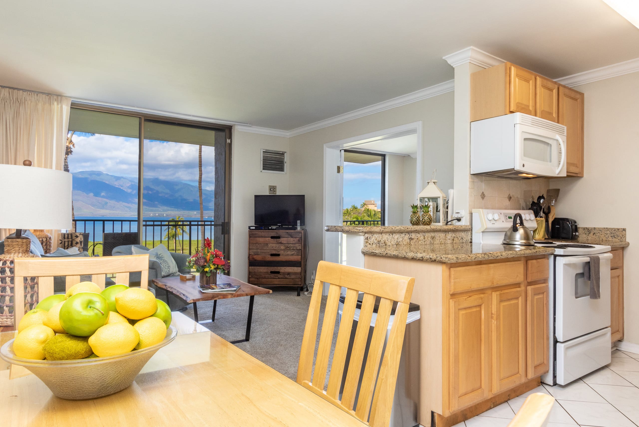 Condo in Kihei · ★4.59 · 2 bedrooms · 4 beds · 2 shared baths - Image 8