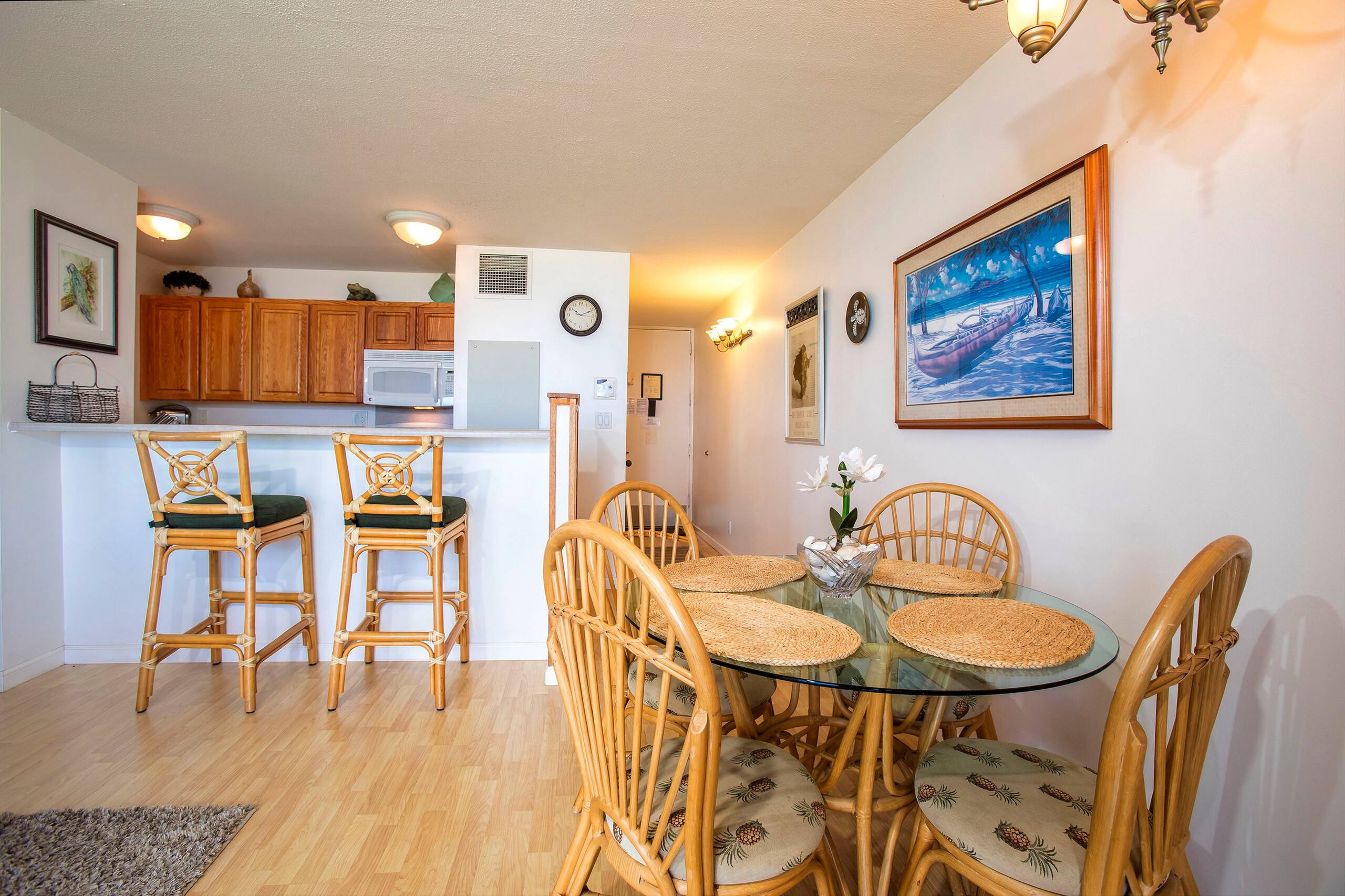 Condo in Kihei · ★4.6 · 1 bedroom · 2 beds · 1 bath - Image 7