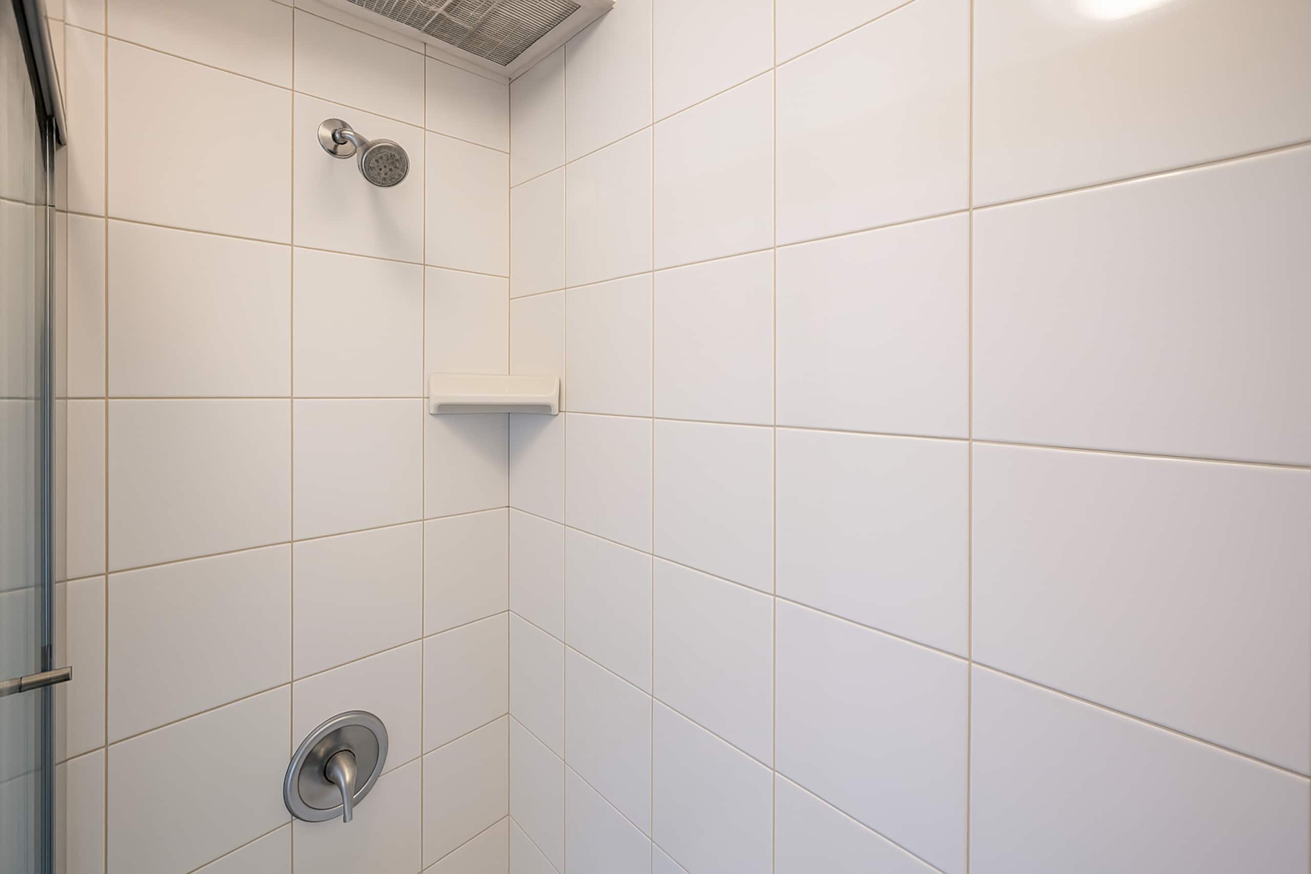 Condo in Kihei · ★4.6 · 1 bedroom · 2 beds · 1 bath - Image 20