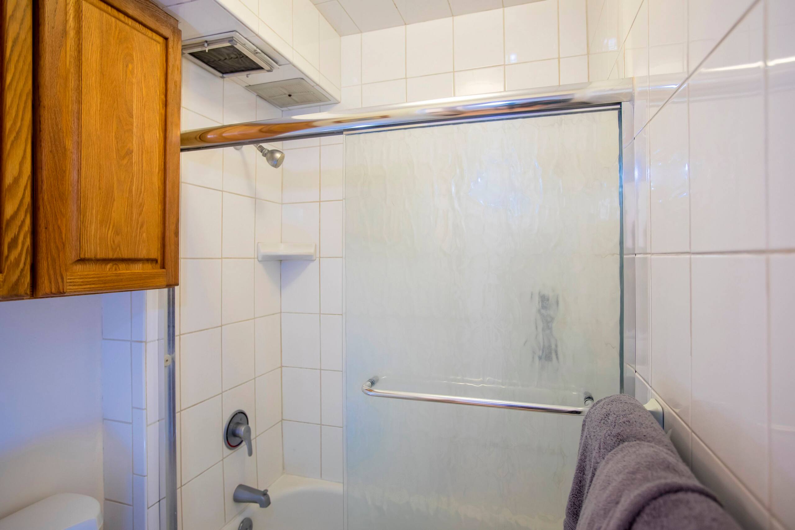 Condo in Kihei · ★4.6 · 1 bedroom · 2 beds · 1 bath - Image 19