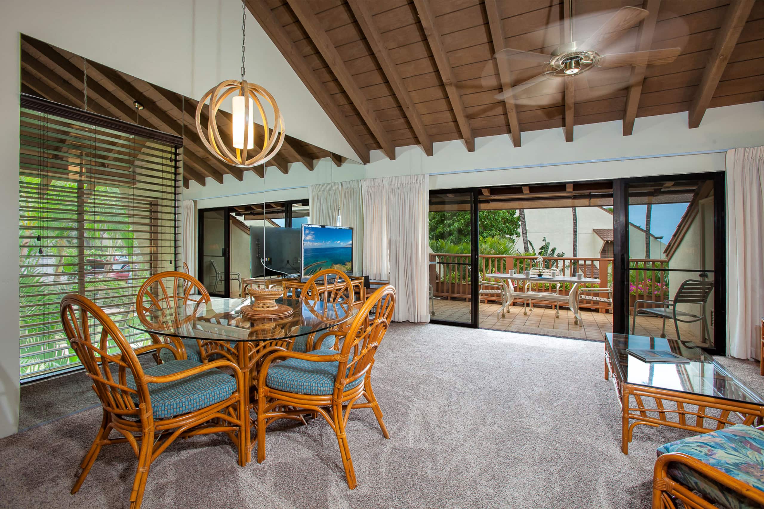 Condo in Kihei · ★4.82 · 2 bedrooms · 4 beds · 2 shared baths - Image 11