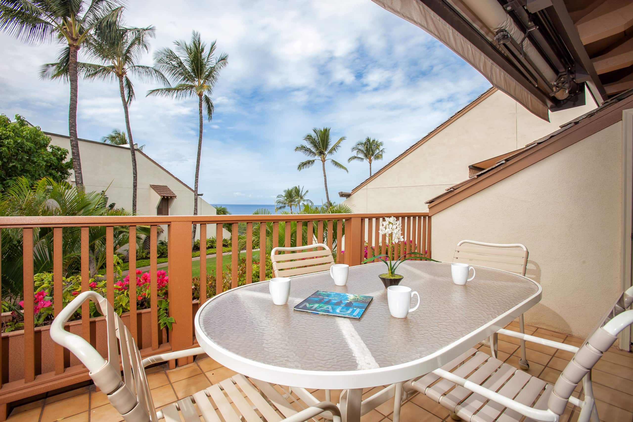 Condo in Kihei · ★4.82 · 2 bedrooms · 4 beds · 2 shared baths - Image 2