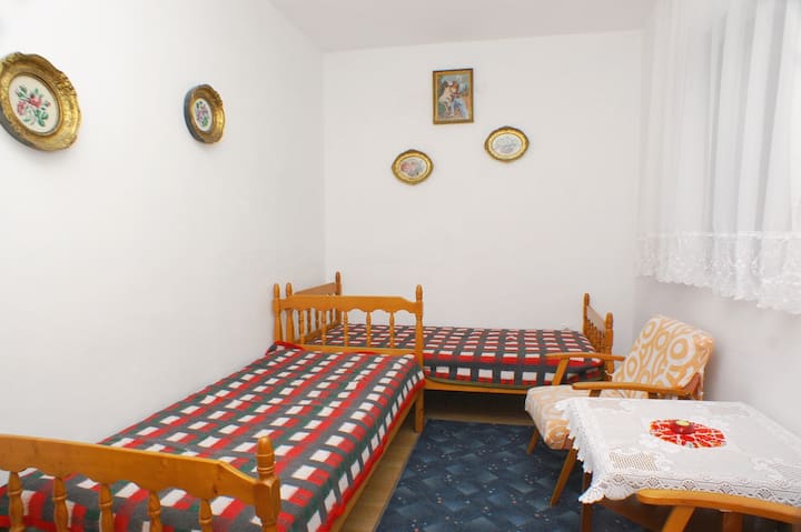 Spálňa 2, plocha: 11 m²