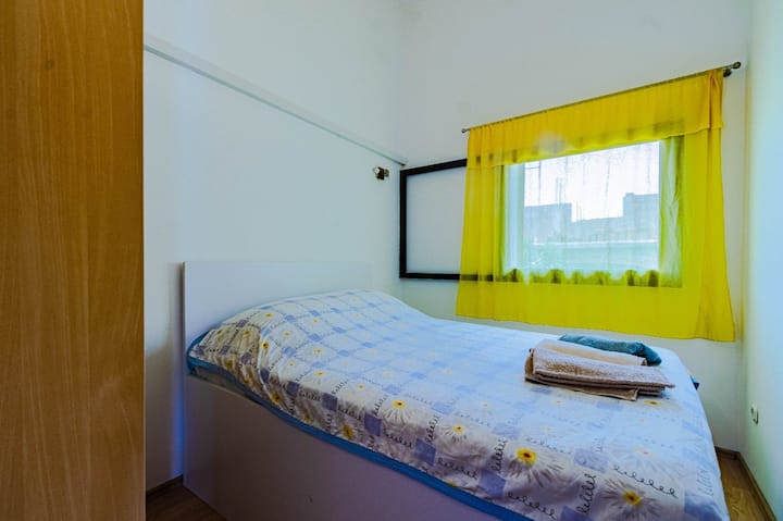 Chumba cha kulala cha 3, Uso: m² 7