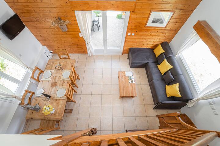 Agence Lozère résa managed Airbnb listing 1