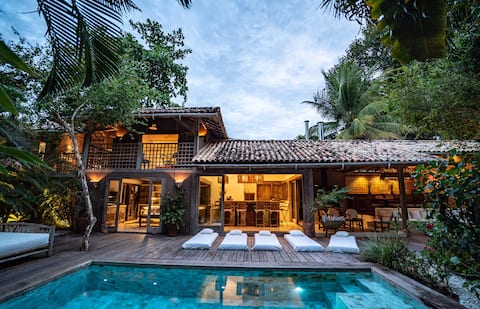 Casa Angatu - Oasis nearby the famous Quadrado