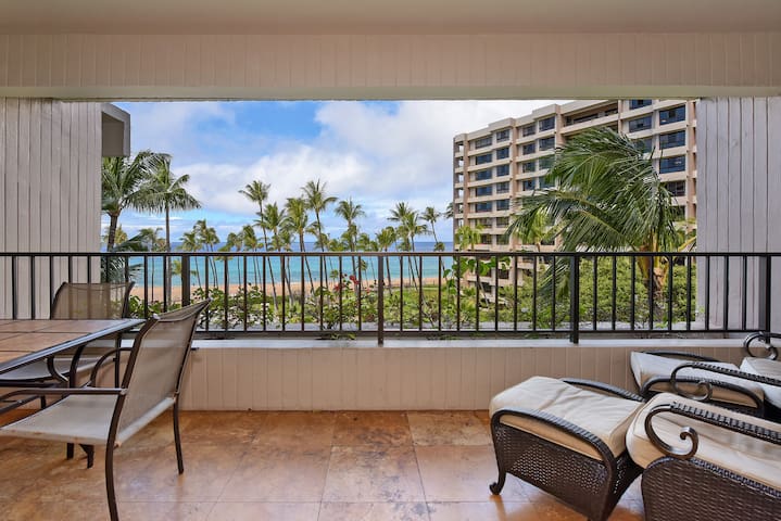 ALII 456 OceanFront Tropical Getaway w Ocean Views
