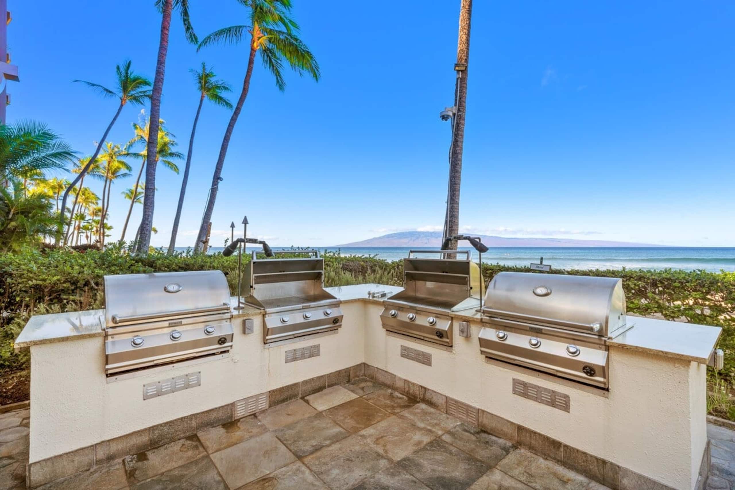 Condo in Lahaina · ★4.81 · 2 bedrooms · 4 beds · 2 baths - Image 35