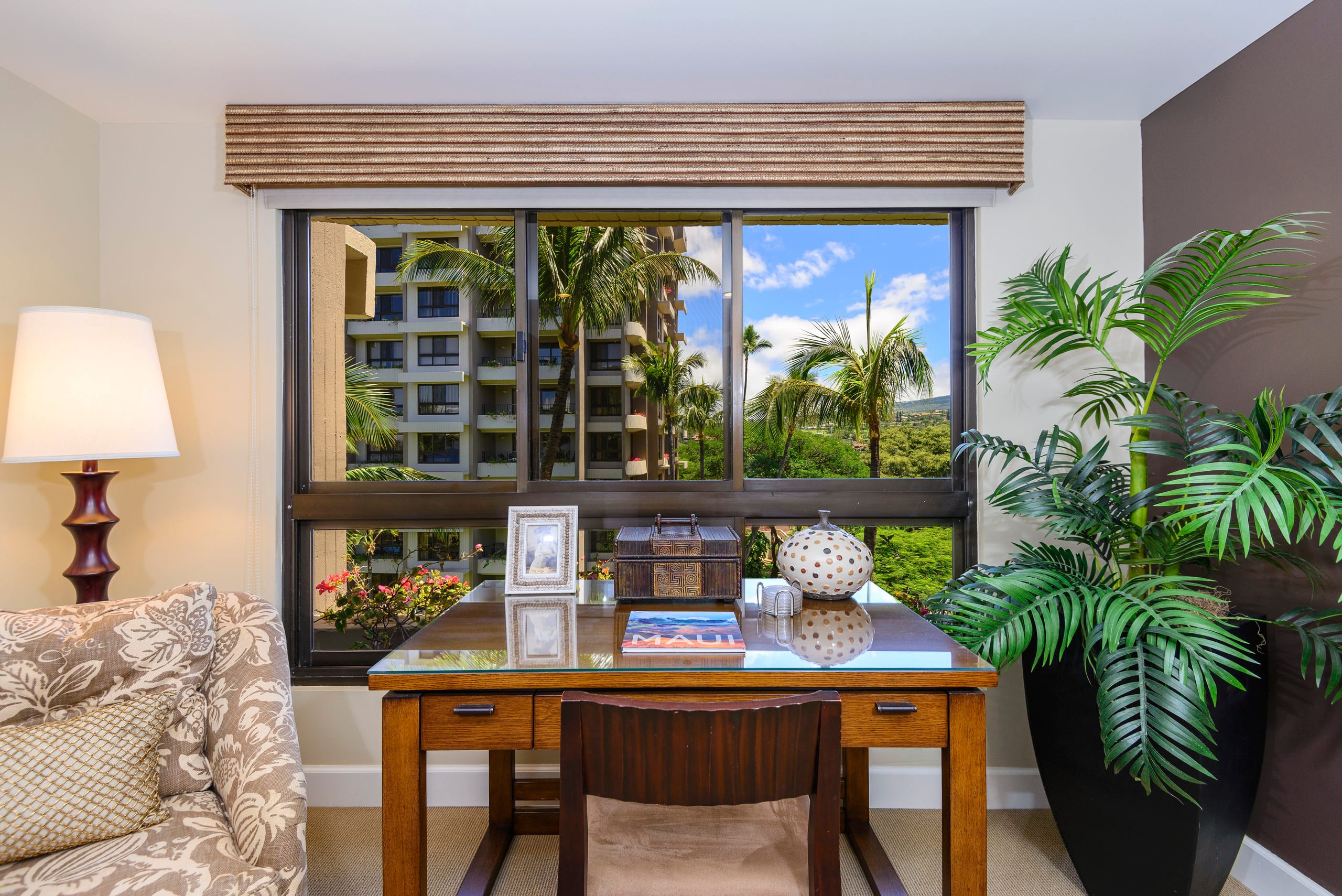 Condo in Lahaina · ★4.81 · 2 bedrooms · 4 beds · 2 baths - Image 16