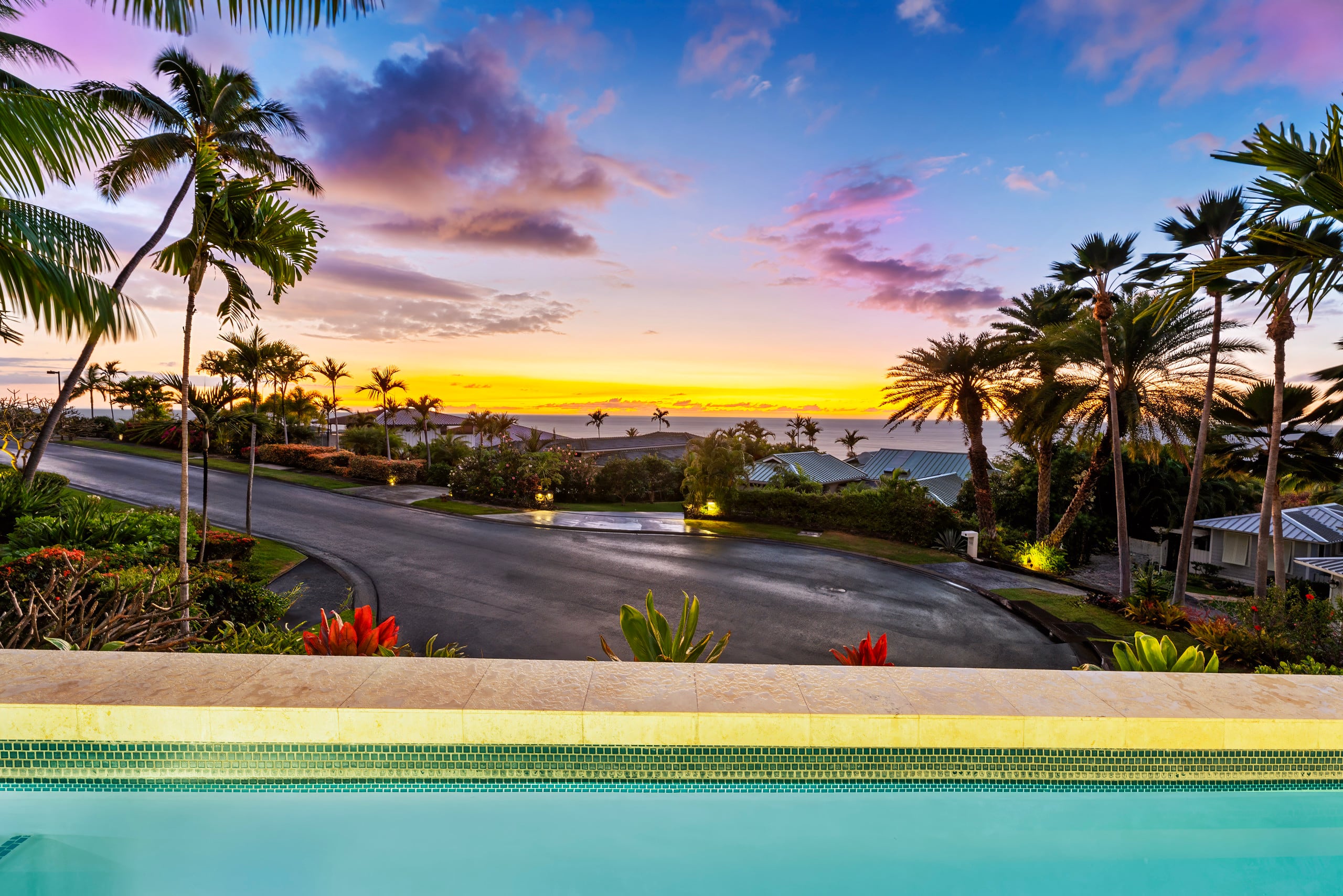 Home in Kailua-Kona · ★4.93 · 3 bedrooms · 7 beds · 3.5 baths - Image 45