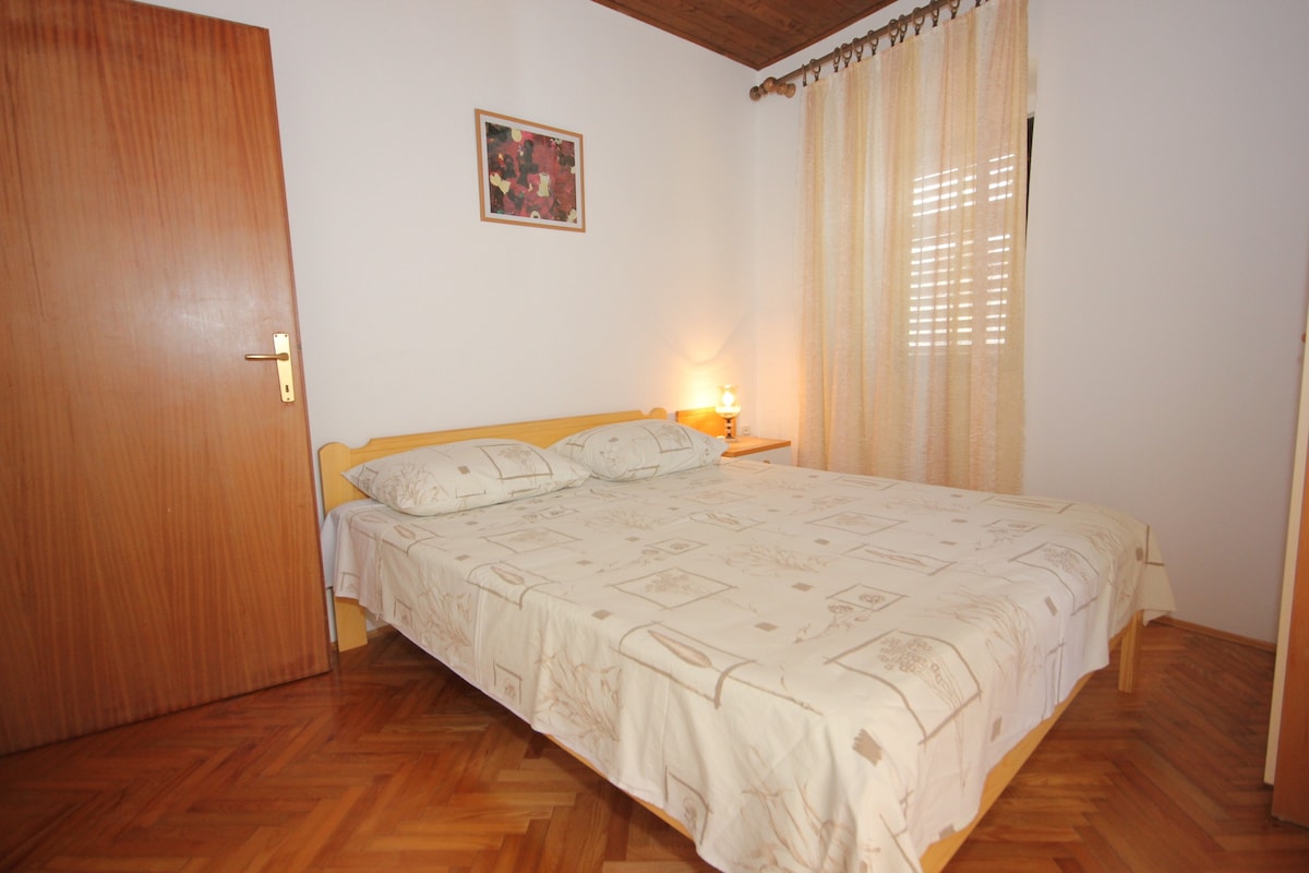 غرفة نوم ، السطح: 10 أمتارمربعة