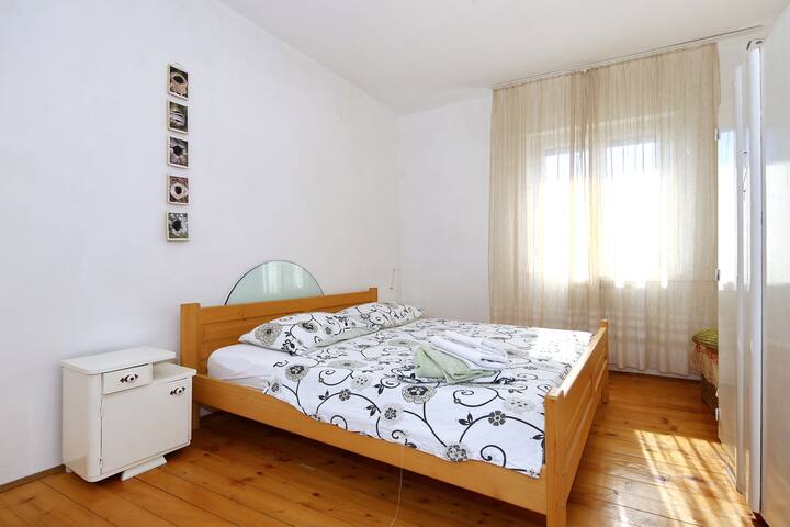 Спална соба 2, површина: 16 м²