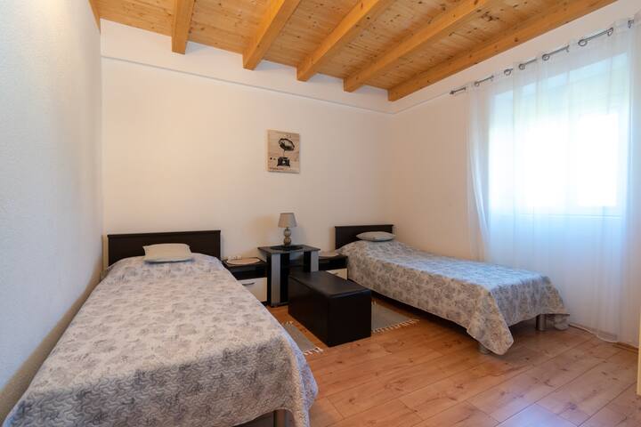 Спалня 2, Повърхност: 11 м²