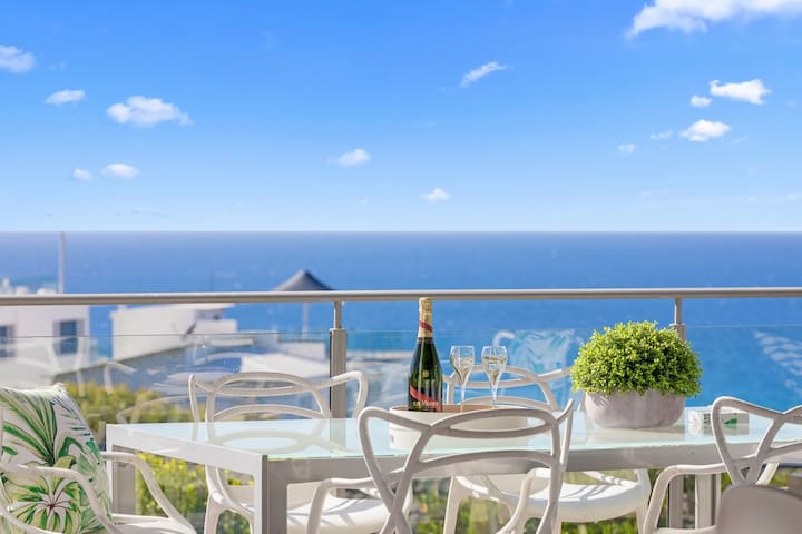 3 Alpha on Elanda – Stunning Ocean View Apartment