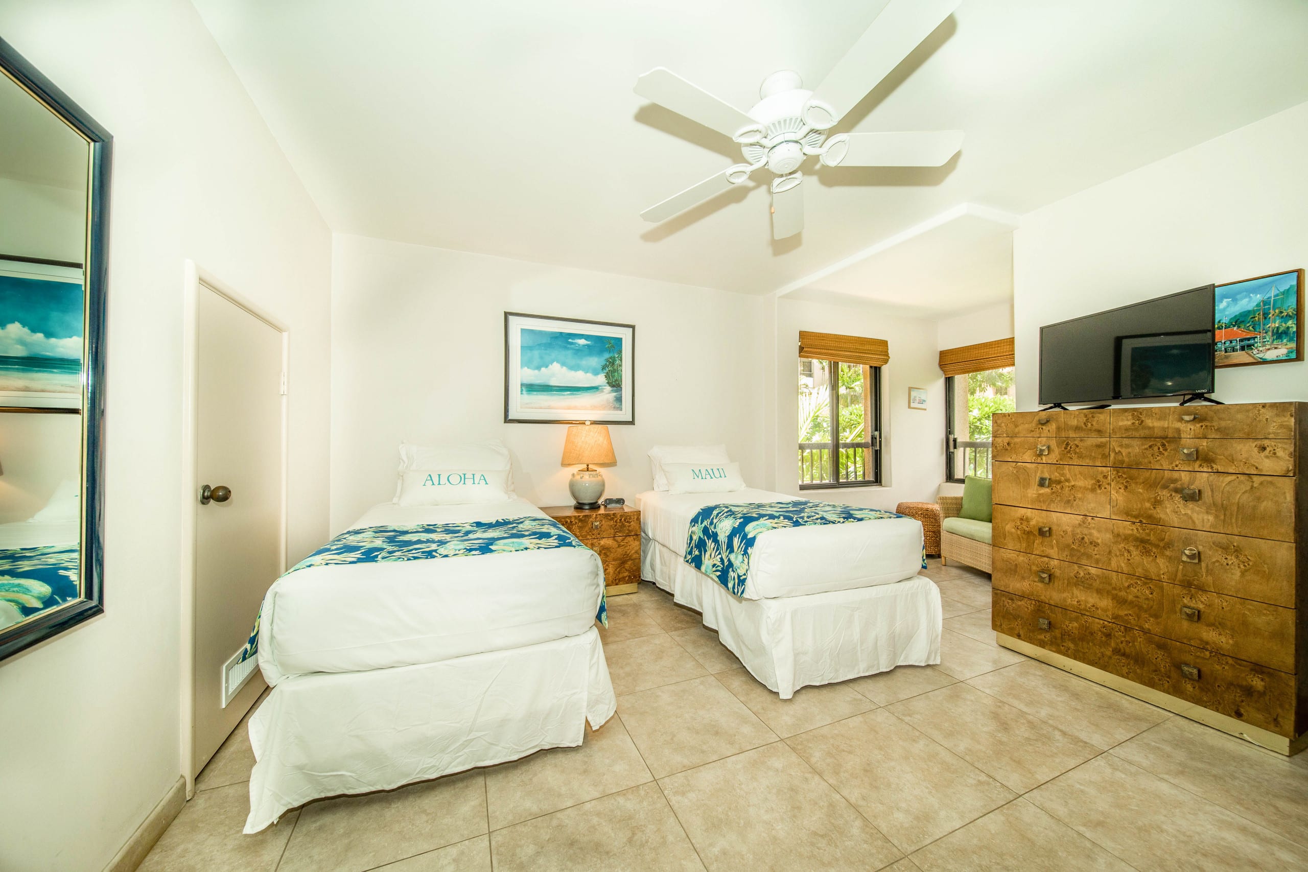 Condo in Lahaina · ★4.79 · 2 bedrooms · 4 beds · 2 baths - Image 16