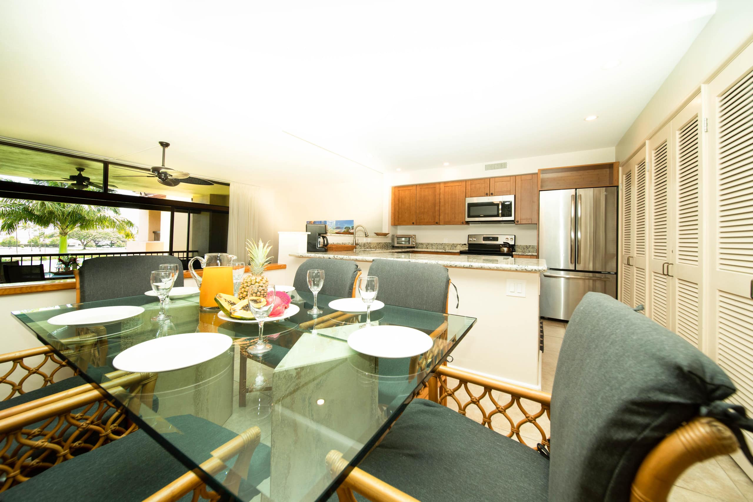 Condo in Lahaina · ★4.79 · 2 bedrooms · 4 beds · 2 baths - Image 11