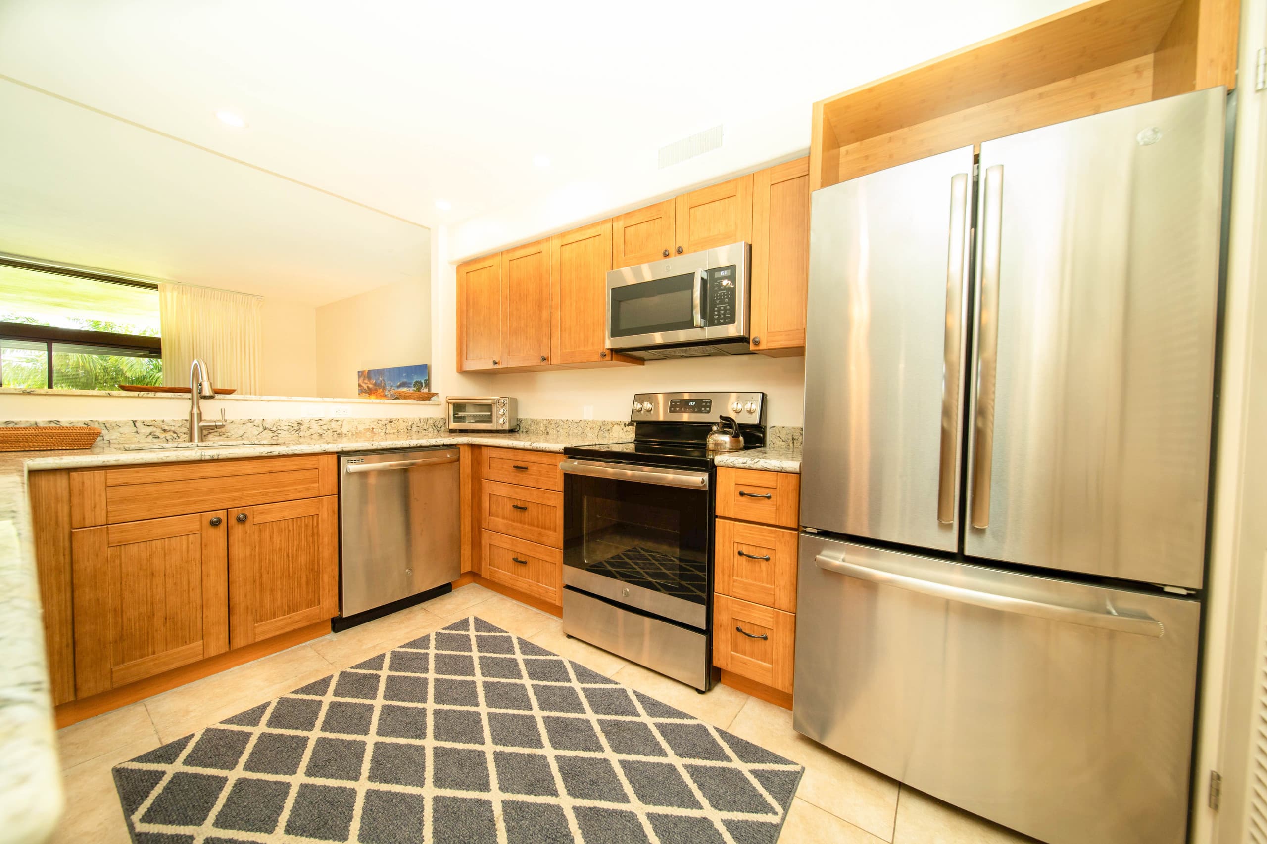Condo in Lahaina · ★4.79 · 2 bedrooms · 4 beds · 2 baths - Image 6
