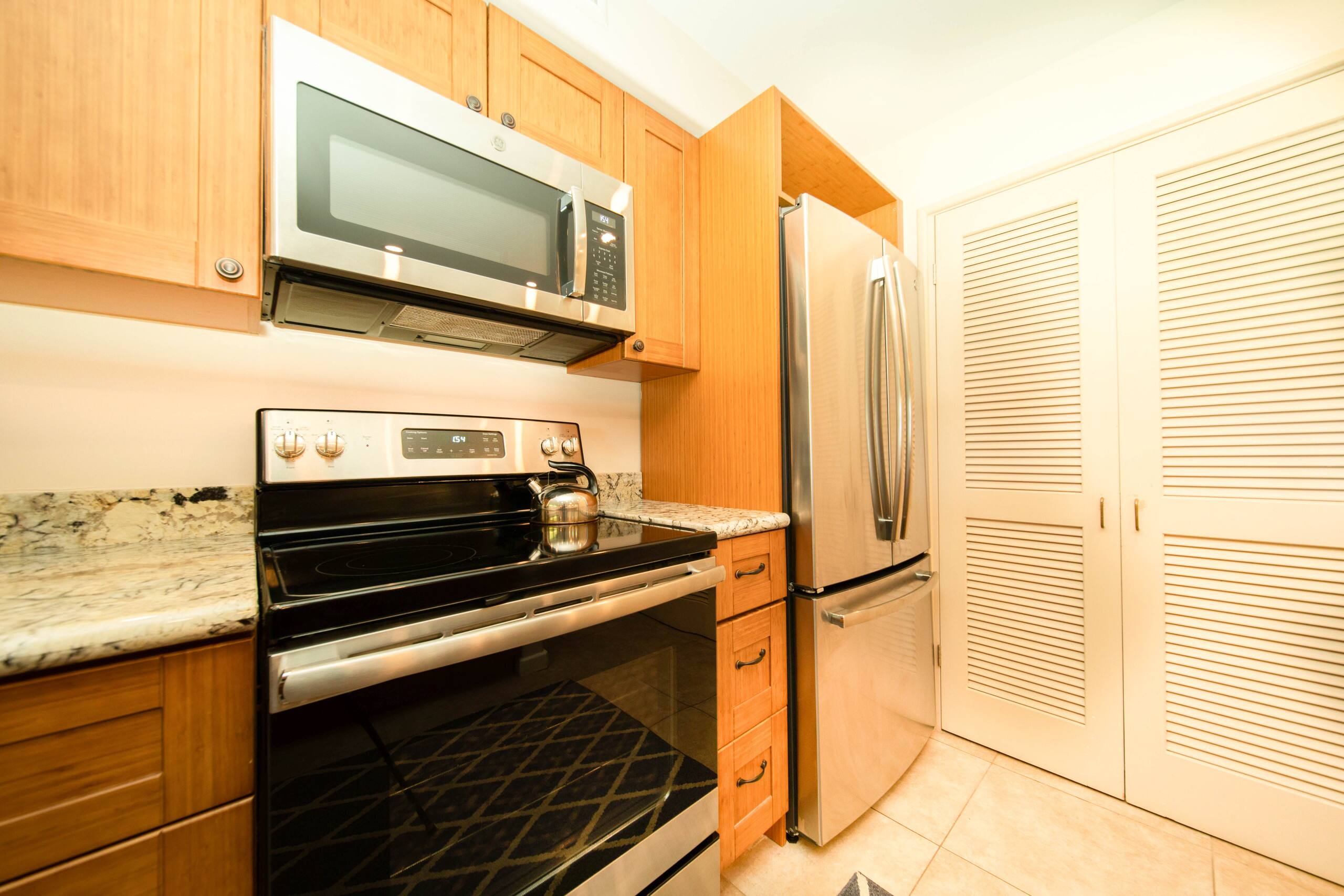 Condo in Lahaina · ★4.79 · 2 bedrooms · 4 beds · 2 baths - Image 8