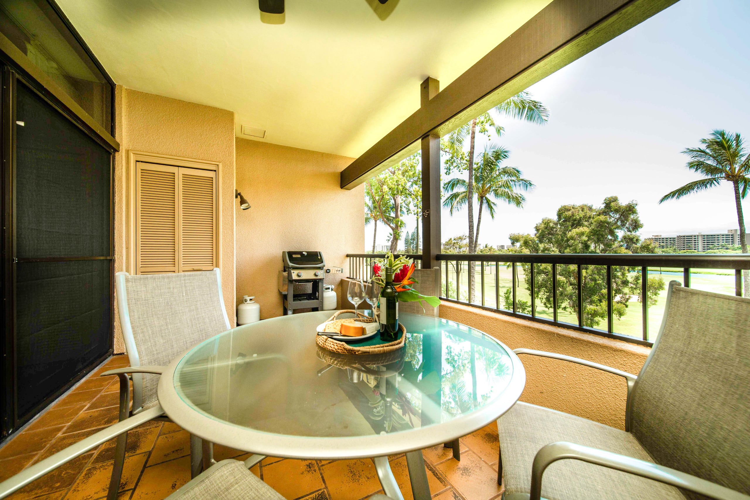 Condo in Lahaina · ★4.79 · 2 bedrooms · 4 beds · 2 baths - Image 30